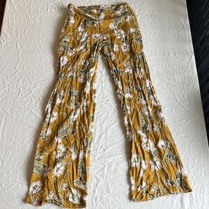 Alohiwai Floral Wide-Leg Pants in Mustard